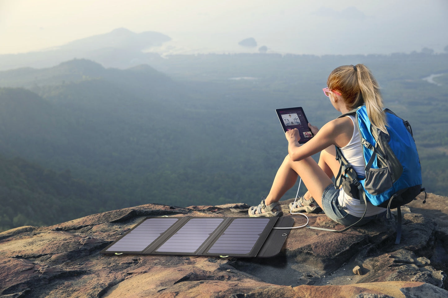 ALLPOWERS 2USB Ports 21W Solar Charger, Portable Solar Panel,Outdoor emergency backup power for Camping iPhone GoPro iPad Huawei