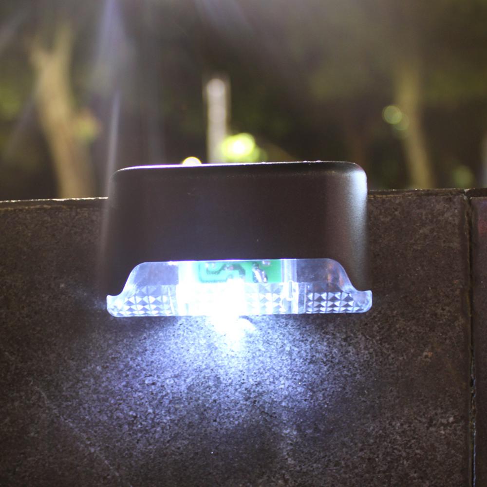 Lampada solare a LED Percorso Scale Luci da giardino per esterni Impermeabile Energia solare Balcone Decorazione luminosa per recinzione per scale del patio di Natale