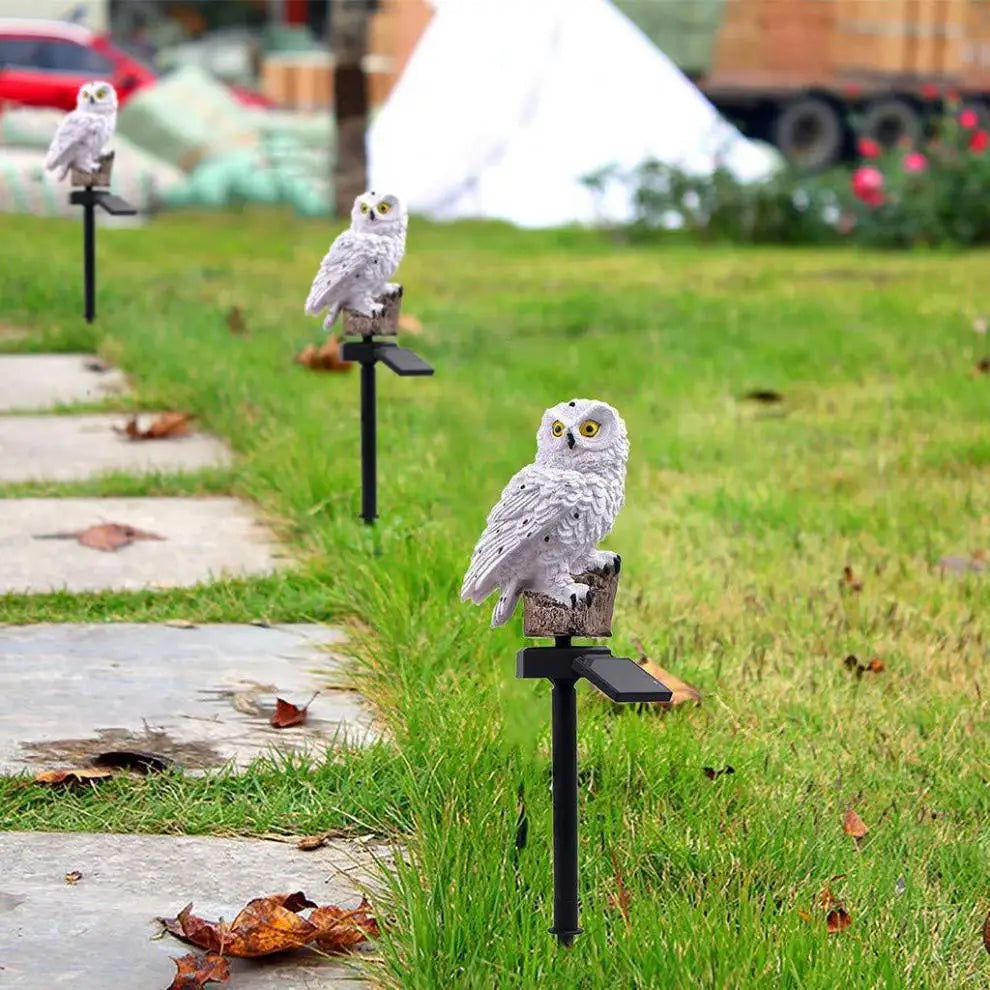 Solar Led Light, White and brown owl statue, 15cm tall.