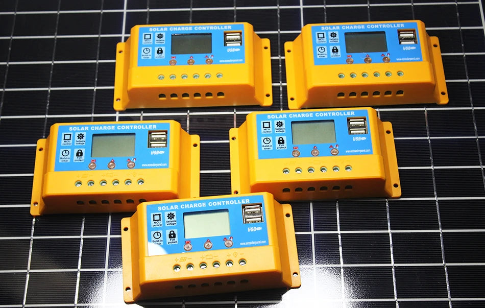 Intelligent solar charge controller with LCD display, suitable for 12V or 24V batteries, featuring USB port and overcharge protection.