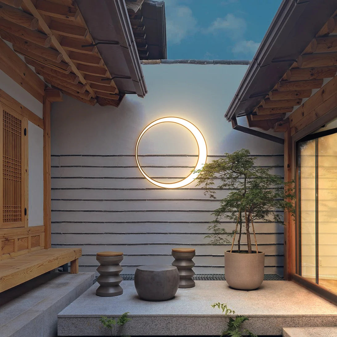 VZVI Outdoor Wall Light, Candles are widely used for indoor and outdoor lighting and decoration.