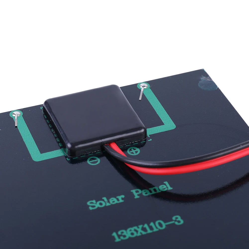 Waterproof Solar Panel, High-efficiency solar cells generate up to 19.5% of sunlight into free electricity.
