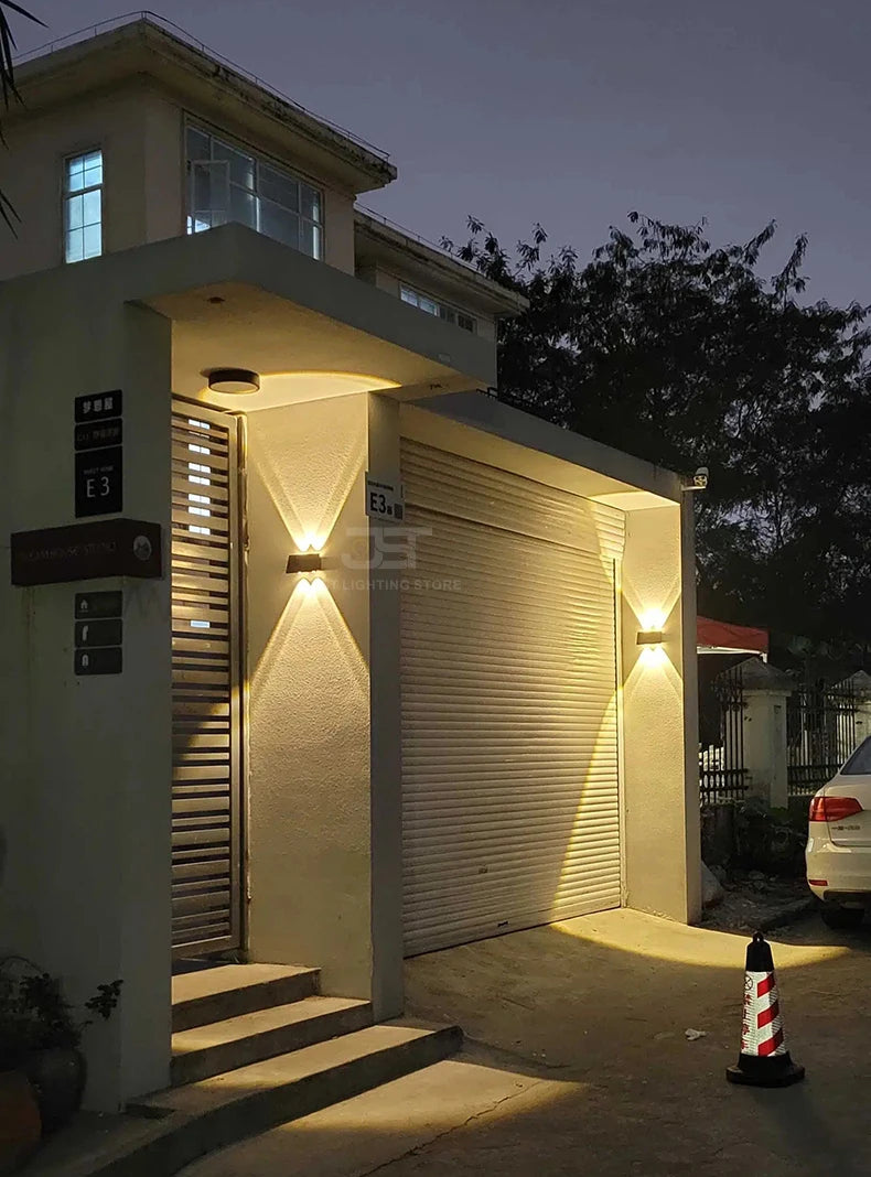 Solar LED Wall Light, Hang lamp on screw to fix it.