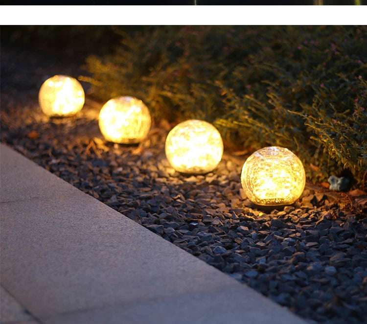 Solar Led Light, Solar-powered outdoor light with automatic charging, suitable for gardens, balconies, and streets.
