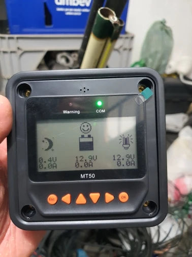 Low battery voltage alert: 13.84V, displayed on EPEVER MPPT solar charge controller's remote meter.