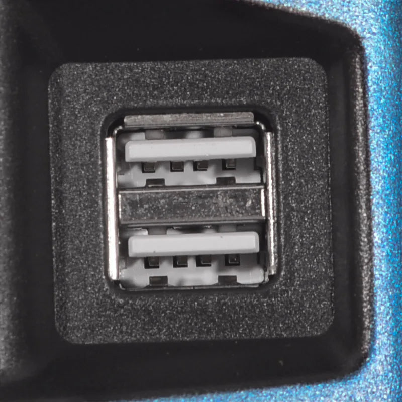 MPPT Solar Charge Controller, Convenient DC plug for connecting to devices with DC power input.