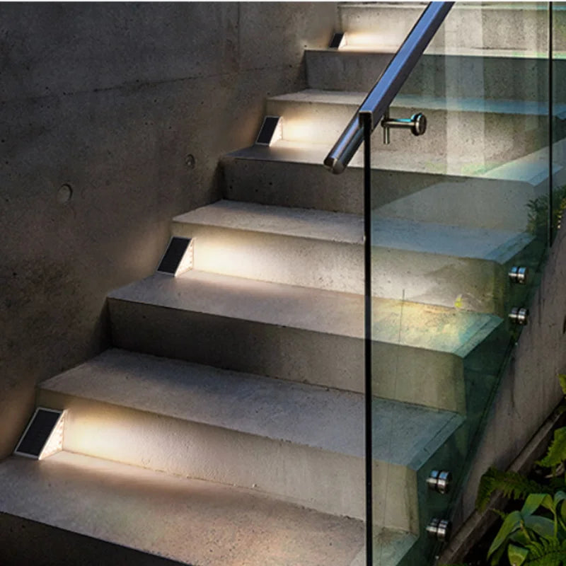 13 LED Solar Wall Light,