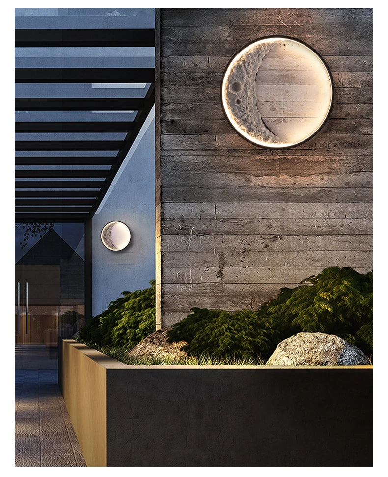 Outdoor LED Wall Light, Modern wall lamp with LED light source, stainless steel body, and IP54 protection.