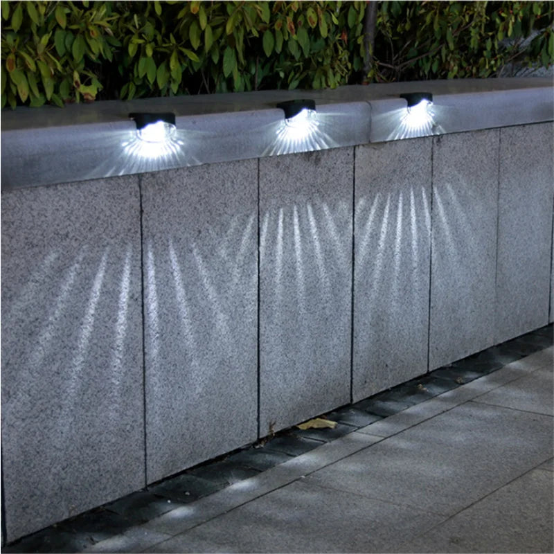 LED Solar Stair Light, Outdoor decorative lighting suitable for courtyards, parks, and other exterior spaces.